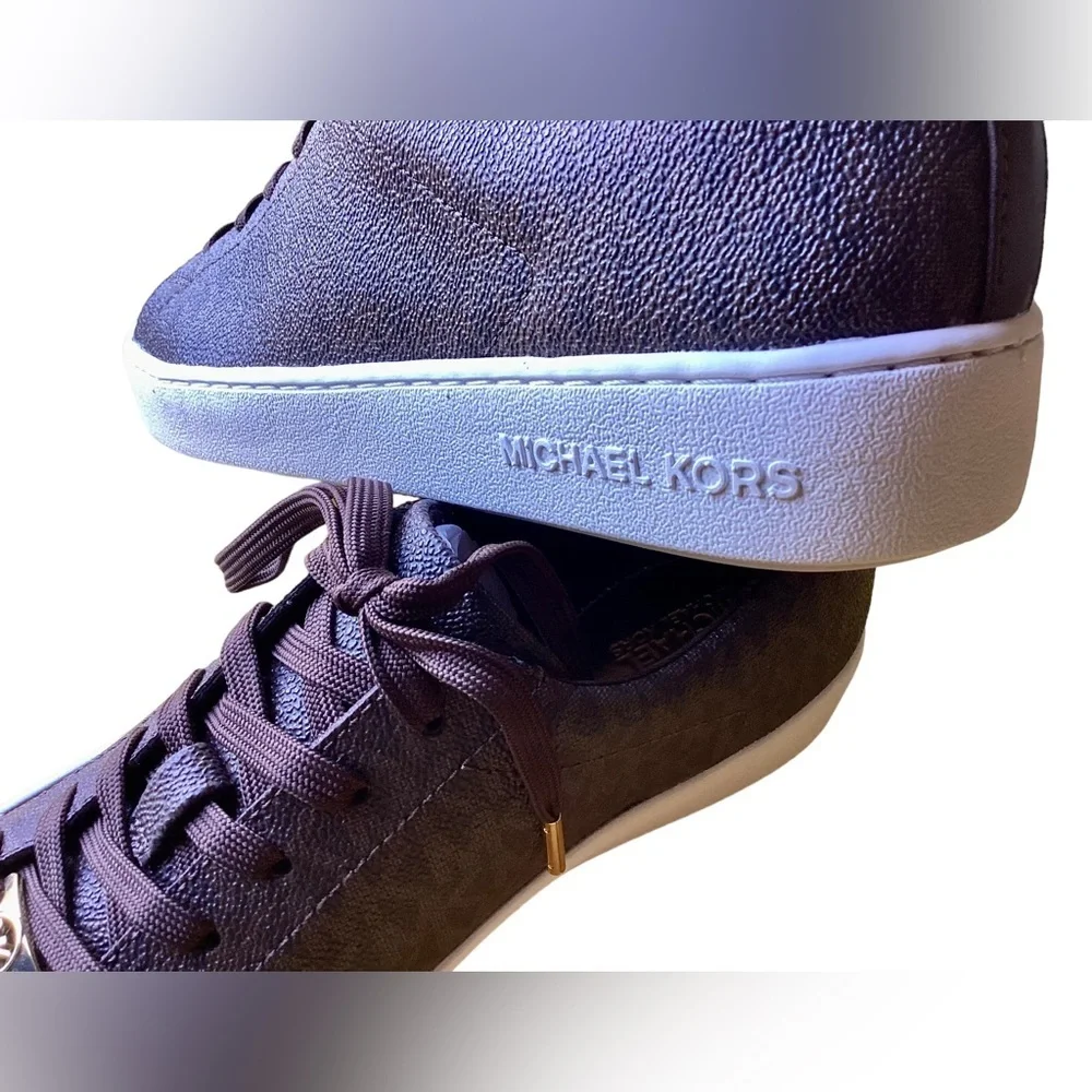 NIB! MICHEAL KORS Keaton Lace Up MK Signature Sneakers Brown w/ Gold